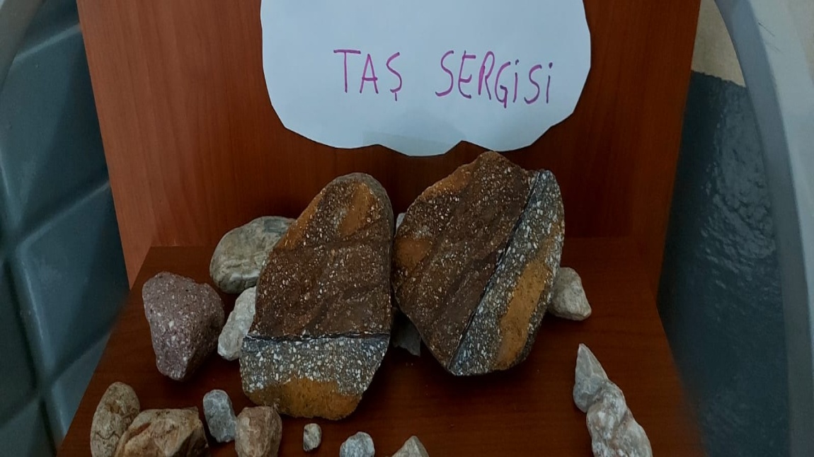 Taş Sergimiz Ziyarete Açıldı.